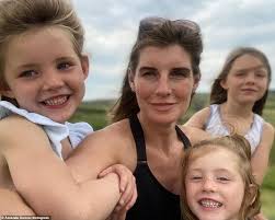 Viewers praise Amanda and Clive Owen of Our Yorkshire farm for their family  of nine children