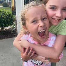 March Dump 🎂❤️🍀🏇🐣💋🫏🐶