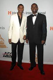Brian Mcknight S Children Call Him A Deadbeat Dad On Social Media Madamenoire