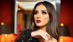 تمتاز الفنانة ياسمين صبري بجمالها اليوم وجاذبيتها التي يضرب فيها المثل وهو ما لفت الأنظار لجمالها الطبيعي في الفيديو القديم المتداول. Ù…ÙŠ Ø¹Ù…Ø± ØªØ³Ø¨Ø¨Øª Ø¨Ø®Ù„Ø§Ù Ù…Ø¹ ÙŠØ§Ø³Ù…ÙŠÙ† ØµØ¨Ø±ÙŠ ÙˆÙ†Ø³Ø±ÙŠÙ† Ø£Ù…ÙŠÙ† ÙˆØ±ÙØ¶Øª Ù‡Ø°Ù‡ Ø§Ù„Ø¨Ø·ÙˆÙ„Ø© Ù„Ù„Ø¹Ù…Ù„ Ù…Ø¹ ÙŠØ§Ø³Ø± Ø¬Ù„Ø§Ù„