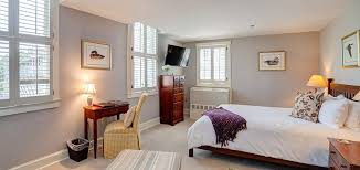 We offer 22 guest rooms, the voyageur lounge, meeting. Acadia River View The Inn At Camden Place Maine Lodging