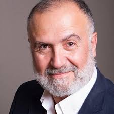 Hector Vasquez's Instagram, Twitter & Facebook