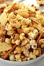 Sweet And Salty Caramel Popcorn Mix Made With Popcorn Pretzels Chex Cere Sweet And Salty Snack Mix Recipe Sweet And Salty Chex Mix Recipe Popcorn Mix Recipes