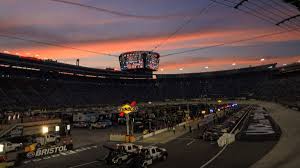 Nascar heat 4, the official video game of nascar, looks, sounds, and plays better than ever! 5 Reasons Why Nascar S Bristol Dirt Race Could Be A Disaster