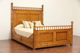 The solid eastern hard maple dresser from purba furniture comes with fully stained and lacquered baltic birch drawer boxes with 1/4 solid mahogany drawer bottoms. Birdseye Maple Bedroom Set Antique Furniture Ideas Birds Eye Vintage Sets Bird S Light Queen Anne Apppie Org