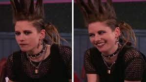 That 80s Show Chyler Leigh That 80s Show Teu Passado Te Condena Chyler Leigh Mix De Chyler Leigh 80s Shows 80s