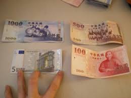 • 5 euro schein • 10 euro schein • 20 euro schein • 50 euro schein • 100 euro schein • 200 euro schein • 500 euro schein. Geld Money Taiwan