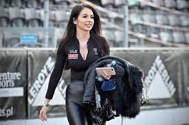 To pochodząca z chełma finalistka konkursu miss polski 2018. Magdalena Orkiszewska Podprowadzajaca Motoru Lublin Ucierpiala Podczas Meczu Zuzlowego Kurier Lubelski