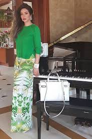 ٣٥ صورة تظهر أناقة ورقي الإعلامية لجين عمران Fashion Design Dress Fashion Celebrity Style