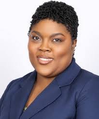 Tavia Dunn's Instagram, Twitter & Facebook