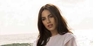 Per chi è love island? Giulia De Lellis Love Island Italia L Amore E I Consigli Della De Filippi