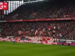 Hallo mein vater hat meine 2 fc köln karten zerissen und nun findet morgen das spiel statt kann ich irgendwie trotzdem zum. Kolner Polizeieinsatz Wegen Dresden Fans Eine Neue Dimension Des Wahnsinns