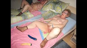 Older pics daily free gallery - curvy granny shows her natural pussy