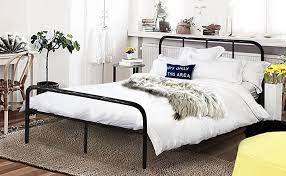 cadre de lit double coavas en metal 142x198 cm unisexe avec 10 pieds en metal et cadre de lit integre noir amazo en 2020 cadre de lit lits doubles decoration maison
