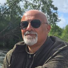 The Tom Hardy Netflix Thriller That's Blowing Minds — Is He Secretly the  Next James Bond?! Viewers are stunned — Tom Hardy's latest Netflix action  thriller isn't just another spy movie. It's