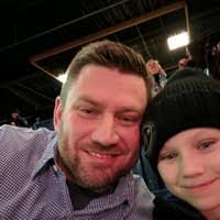 Shawn Perreault's Instagram, Twitter & Facebook