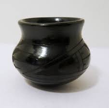 MEXICAN POTTERY SIGNED MANUELA OLIVAS