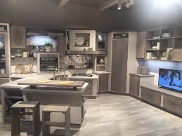 Corner high kitchen cabinets ideas. Ideas For Stylish And Functional Kitchen Corner Cabinets