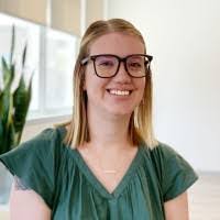 Louis Riddle's Instagram, Twitter & Facebook