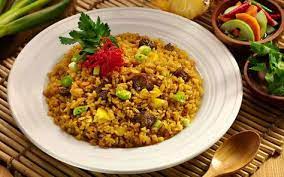 Nasi Goreng Kambing Sudah Biasa Kalau Nasi Goreng Kari Kambing Baru Luar Biasa Resep Ini Citarasanya Agak Mirip Nasi Keb Nasi Goreng Resep Nasi Goreng Resep