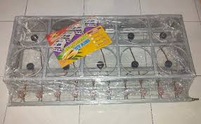 Bahan, 2 cawan tepung gandum, 1 sudu besar susu pekat, 1/4 cawan gula, 1 sudu kecil yis, 1/2 cawan air suam, 2 sudu besar minyak masak, 1 sudu kecik soda bikarbonat sedikit garam, 1 biji telor saiz kecik, 1 cawan susu segar (kalau takde boleh je taruk air kosong), bahan tabur. 6 Dapur Apam Balik Untuk Dijual Terbaik Malaysia Dapurware