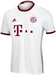 Jun 17, 2021 · fc dallas collected a reported $1.5 million from bayern for defender chris richards in january 2019. Amazon Com Adidas Fc Bayern Munich Ucl Jersey White Xl Sports Outdoors