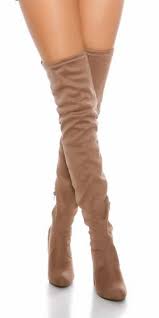 Trotz der tatsache, dass dieser beige overknee stiefel unter umständen einen etwas erhöhten preis im vergleich zu den konkurrenten hat, findet sich der preis definitiv im bezug auf langer haltbarkeit und sehr guter. Overknee Stiefel Beige By Sexyjeans Ch Overknees Stiefel In Wildl