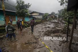 Anda saat ini sedang menyaksikan video : Zpxwe6me9rdhcm