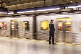 Jun 08, 2021 · for those looking to beat the heat this summer, the largest splash pad in michigan is right here in metro detroit. Como Andar De Metro Em Sao Paulo Guia Indispensavel