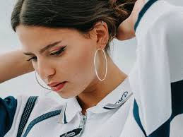 Micky James sends a powerful message in his latest single “Kings”