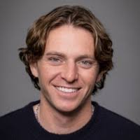 1000+ "Skyler -nanjing-" profiles