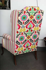 Pair Of American Drexel Queen Anne Wingback Chairs C 1960 1stdibs Com Wingback Chair Vintage Wingback Chair Chair