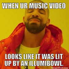 Drake Knows What S Up Drake Hotline Hotline Bling Drake