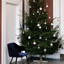 Wann fangt ihr denn an für weihnachten zu schmücken? Weihnachtsbaum Schmucken Tipps Ideen Living At Home