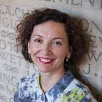 Lesa Osborne's Instagram, Twitter & Facebook