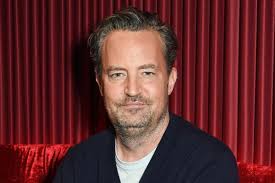 Родился 19 августа 1969 года в сша в штате массачусетс. Matthew Perry Friends Star Trennt Sich Von Verlobter Gala De