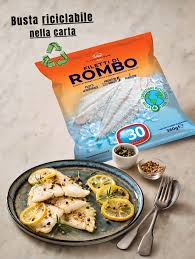 I filetti di merluzzo in padella sono una ricetta sana e gustosa, un secondo piatto semplice e veloce da portare in tavola in meno di mezz'ora. Filetti Di Rombo In Padella Con Couscous Di Pomodorini E Menta Ricette Idee Alimentari Pomodorini