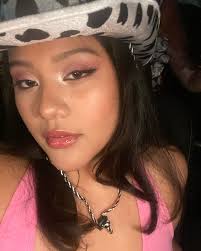 I wanna be a cowboy babyyy