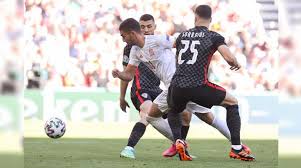 La eurocopa ha entrado en la fase decisiva, y el primer rival de españa será croacia. Vpy Oqbixaaem