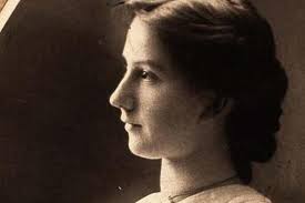 Photograph of Vest Sisters and women in extended family, 1961