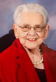 Ruth Elliott's Instagram, Twitter & Facebook