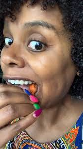 Tabitha Barnes's Instagram, Twitter & Facebook