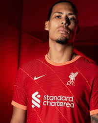 Liverpool)‏ هي مدينة تقع في مقاطعة مرزيسايد شمال غرب إنجلترا. Ø§Ù„Ø£Ø¬Ù…Ù„ ÙˆØ§Ù„Ø£Ù‚Ø¨Ø­ Ù‚Ù…ÙŠØµ Ù„ÙŠÙØ±Ø¨ÙˆÙ„ ÙŠØ«ÙŠØ± Ø§Ù„Ø¬Ø¯Ù„ Ø¨Ø­Ø¶ÙˆØ± Ù…Ø­Ù…Ø¯ ØµÙ„Ø§Ø­