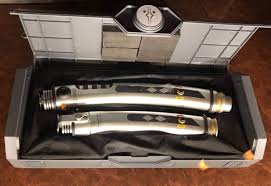 Each carded figure in the legacy collection included a droid part and when enough figures in a wave were purchased, a new droid could be built with them. Ahsoka Tano Legacy Lightsaber Price Promotions