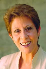 Helen Shapiro's Instagram, Twitter & Facebook