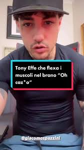 Tony Effe Fisico