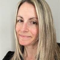 Laura Grondin's Instagram, Twitter & Facebook