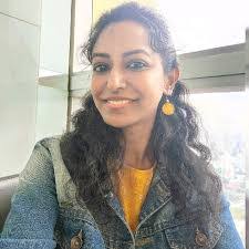 Lorraine Cashin's Instagram, Twitter & Facebook