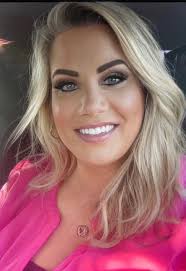 We are so thrilled to announce our new General Manager, Amanda Hilliard!  She comes to us with years of Hilton experience and is already making magic  :) Please welcome her if you