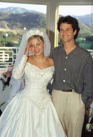 At their wedding, only family was present and years after at the growing pains reunion, cameron admitted that if he could go back in years, he would have made a better decision. Kirk Cameron At Candace Cameron S Wedding In 1996 Dj Tanner Wedding Dresses Full House Tv Show